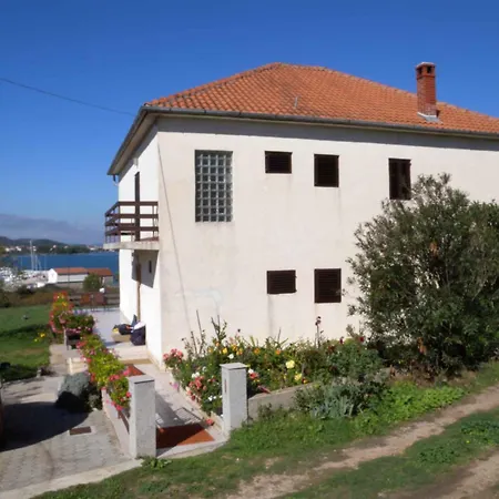 23 Pašman